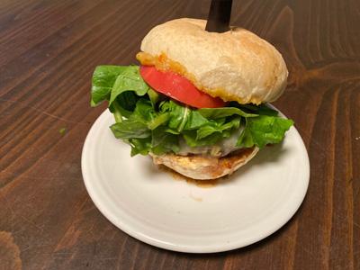 burger-with-roasted-pepper-and-arugula