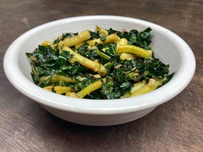 garlicy-sauteed-broccoli-greens