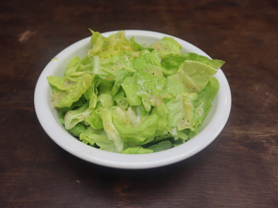 salad-with-dressing