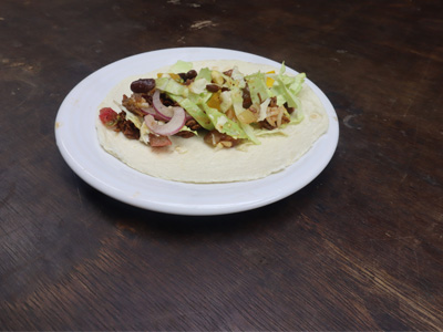 tacos-with-cabbage-and-tomatoes